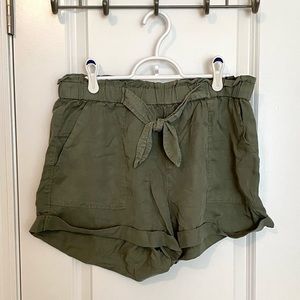 Aerie Camp Short